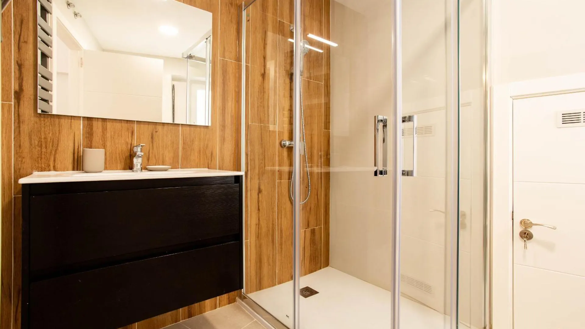 Apartment Apartamento Silvela Duplex En Madrid