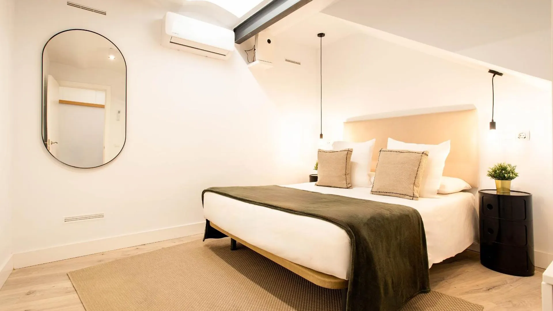 Apartment Apartamento Silvela Duplex En Madrid Spain